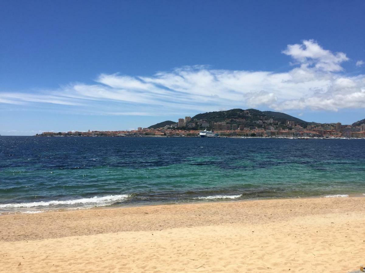 Studio Pieds Dans L'Eau Ajaccio  Exterior foto